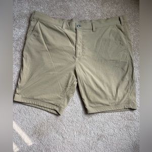 EDDIE BAUER MEN'S BIG & TALL CARGO SHORTS